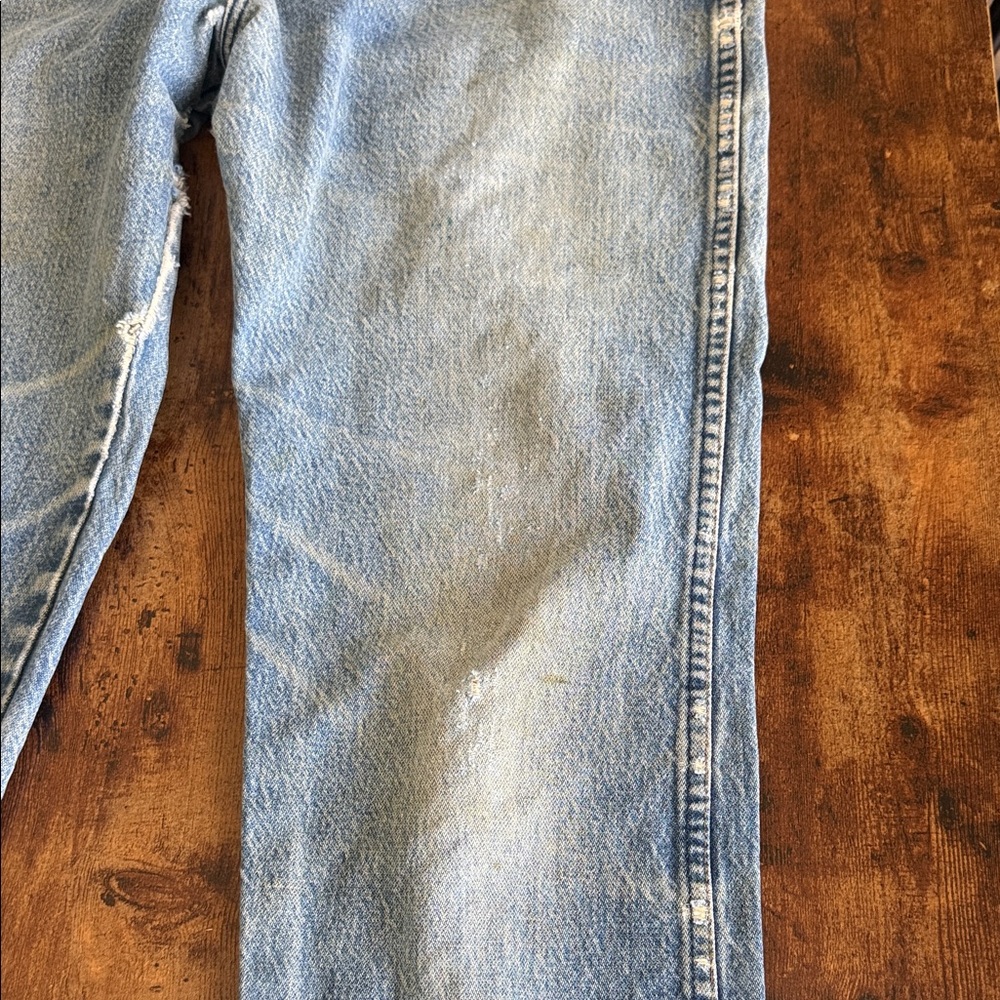Vintage Wrangler Women’s Light Blue Distressed Jeans - Picture 4 of 7